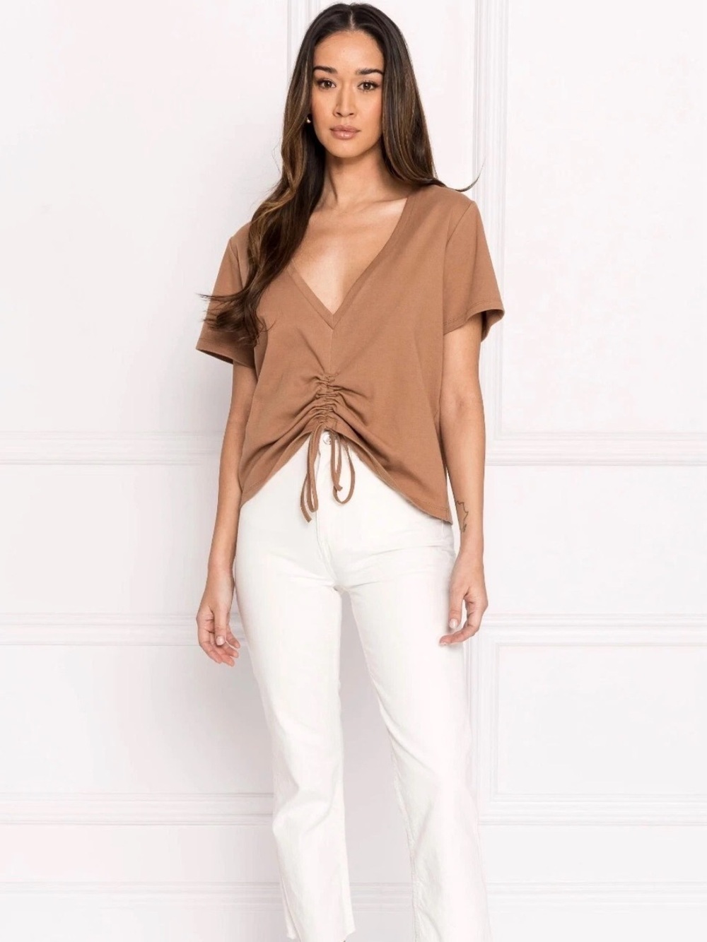 LaMarque Enya Runched Ruched Adjustable tie Tee taupe V-Neck small